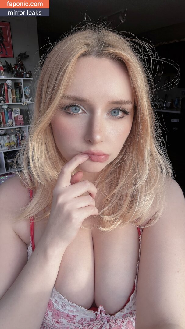 Ashtronova Nøgen Læk OnlyFans Foto #437