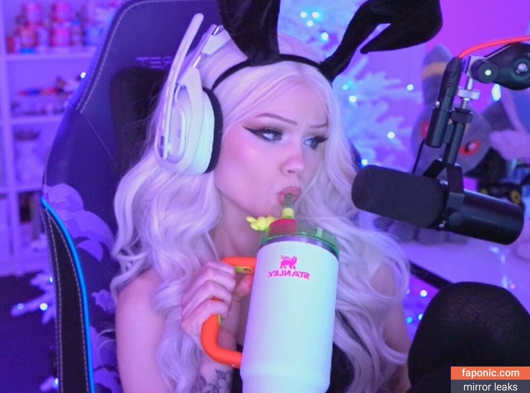 Kylee Carter, justfoxii, kyleecarterrr Nøgen Læk  Foto #388