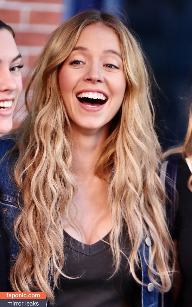 Sydney Sweeney, gal_gadot, https:, sydney_sweeney Nøgen Læk OnlyFans Foto #520