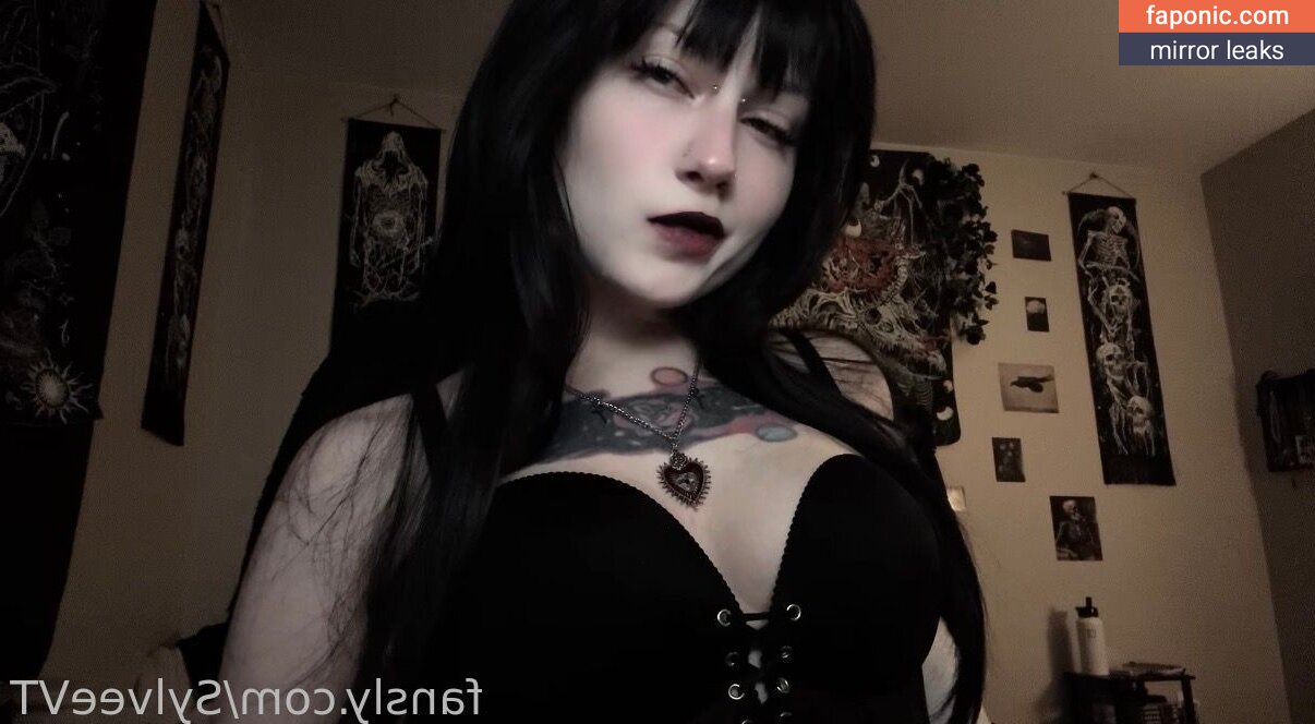Sylvee, SylveeVT, ashhbearr_, onlyfans Nøgen Læk OnlyFans Foto #7