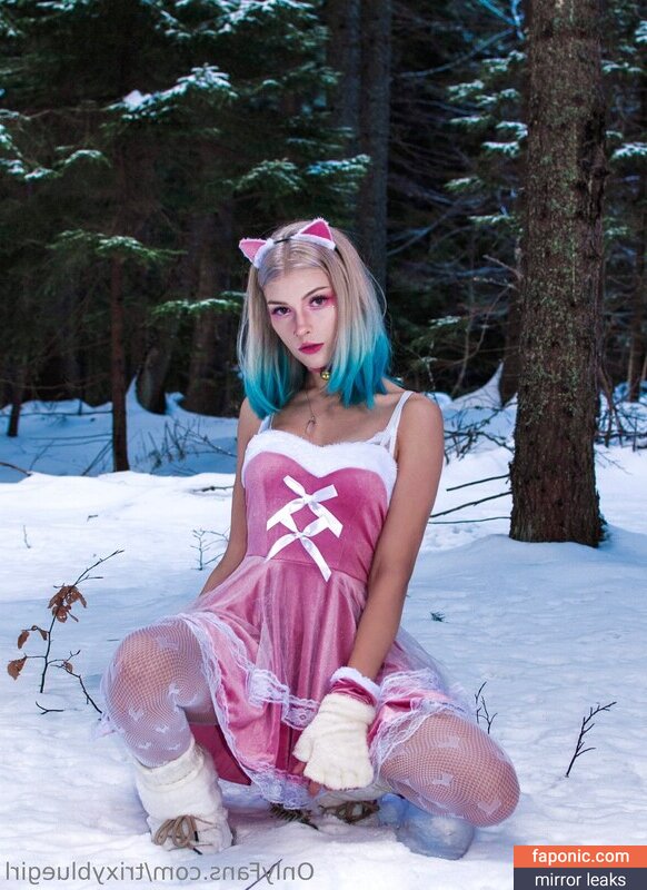 Trixy Blue, trixyblue, trixybluegirl Nøgen Læk OnlyFans Foto #4