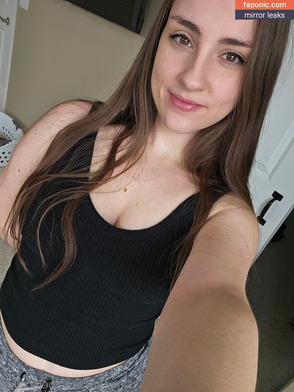 Bella Rose, Itsbellaxrose, bella_r1215, bellarose1999, iisabellaroseeee Nøgen Læk OnlyFans Foto #16