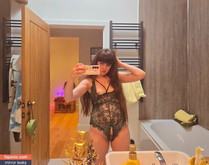 Sydney Harwin, https:, sydneyharwin Nøgen Læk OnlyFans Foto #133