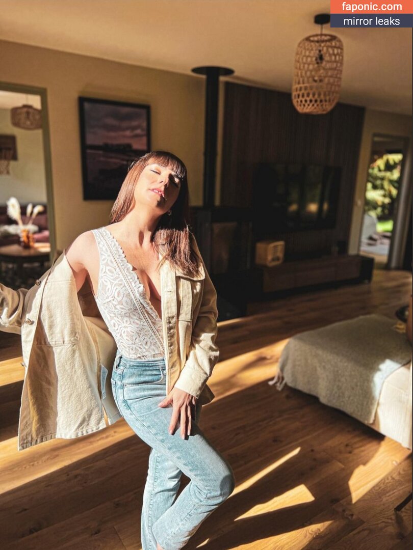 Marion Gagnot Nøgen Læk  Foto #20