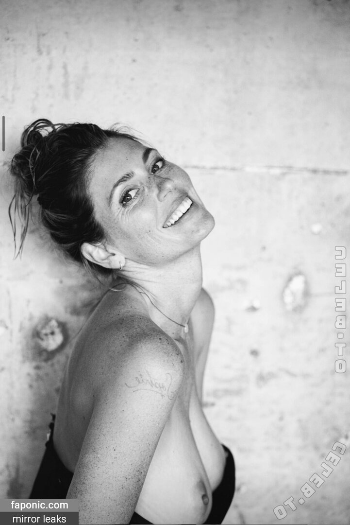 Diora Baird, diorabaird, https: Nøgen Læk OnlyFans Foto #2