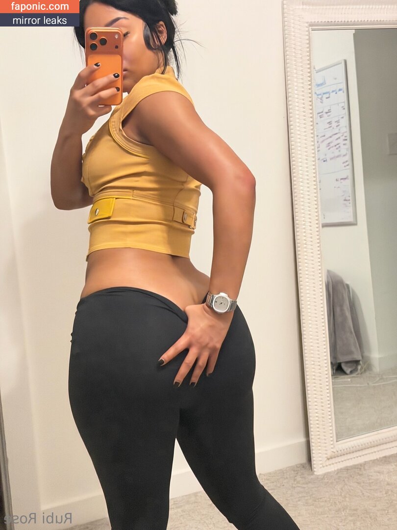 rubixrose, therubirose Nøgen Læk OnlyFans Foto #4