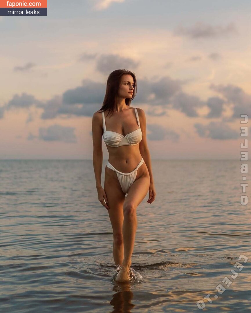 Alexis Reed, lexi_lou_thur, lexilouthur Nøgen Læk OnlyFans Foto #36