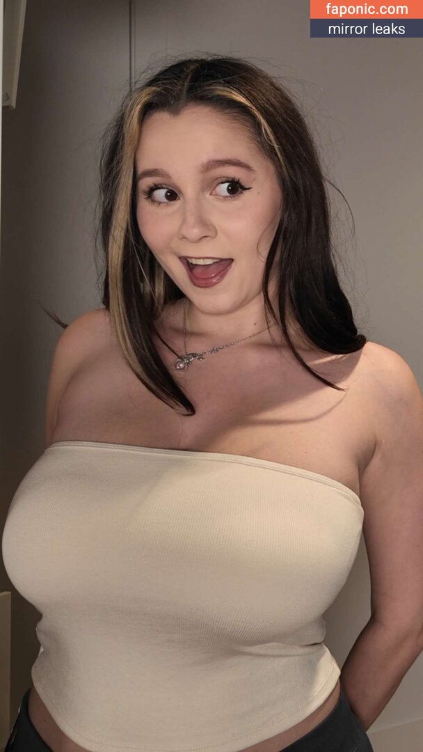 Yellz0, Yellz1, bigtittygothegg, yellz Nøgen Læk OnlyFans/Patreon Foto #31