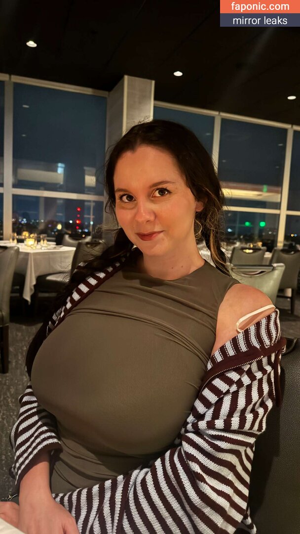 Yellz0, Yellz1, bigtittygothegg, yellz Nøgen Læk OnlyFans/Patreon Foto #337