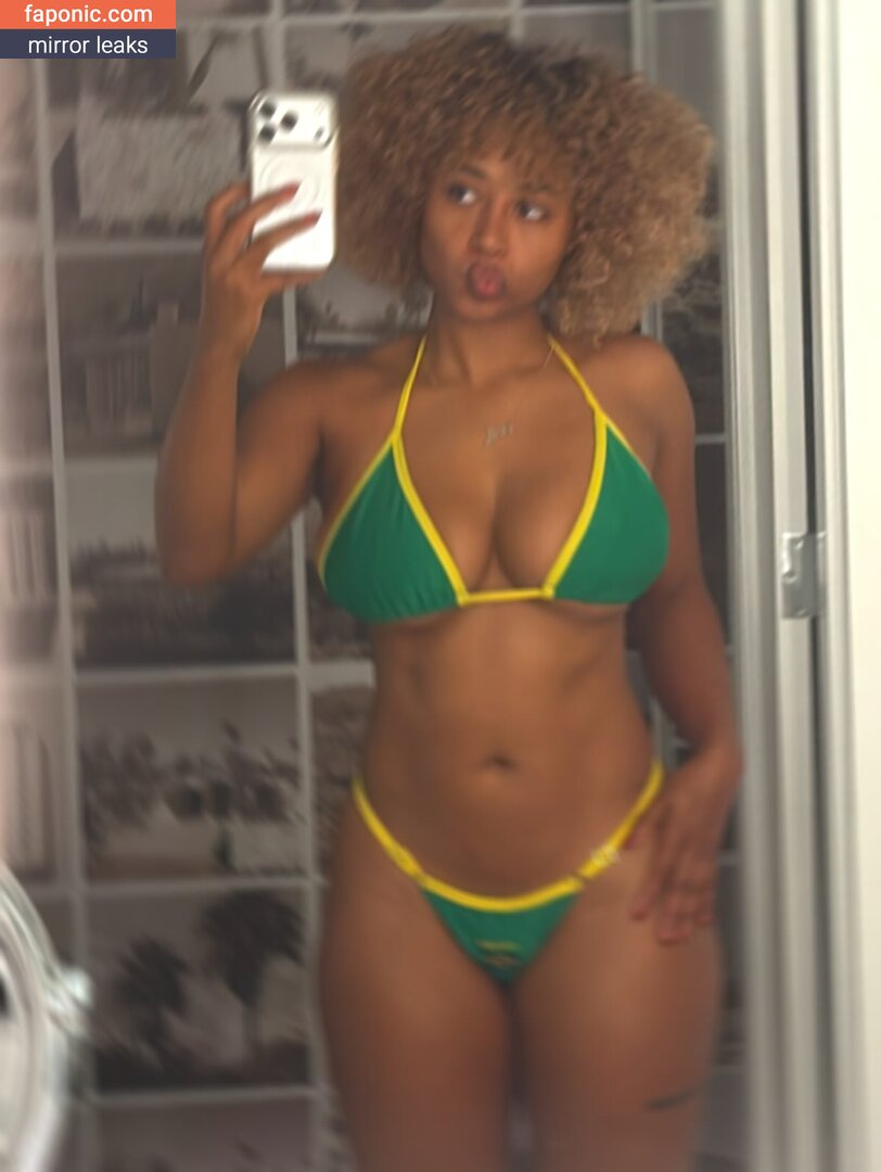 Kalani Rodgers, kalani_rodgers Nøgen Læk  Foto #15