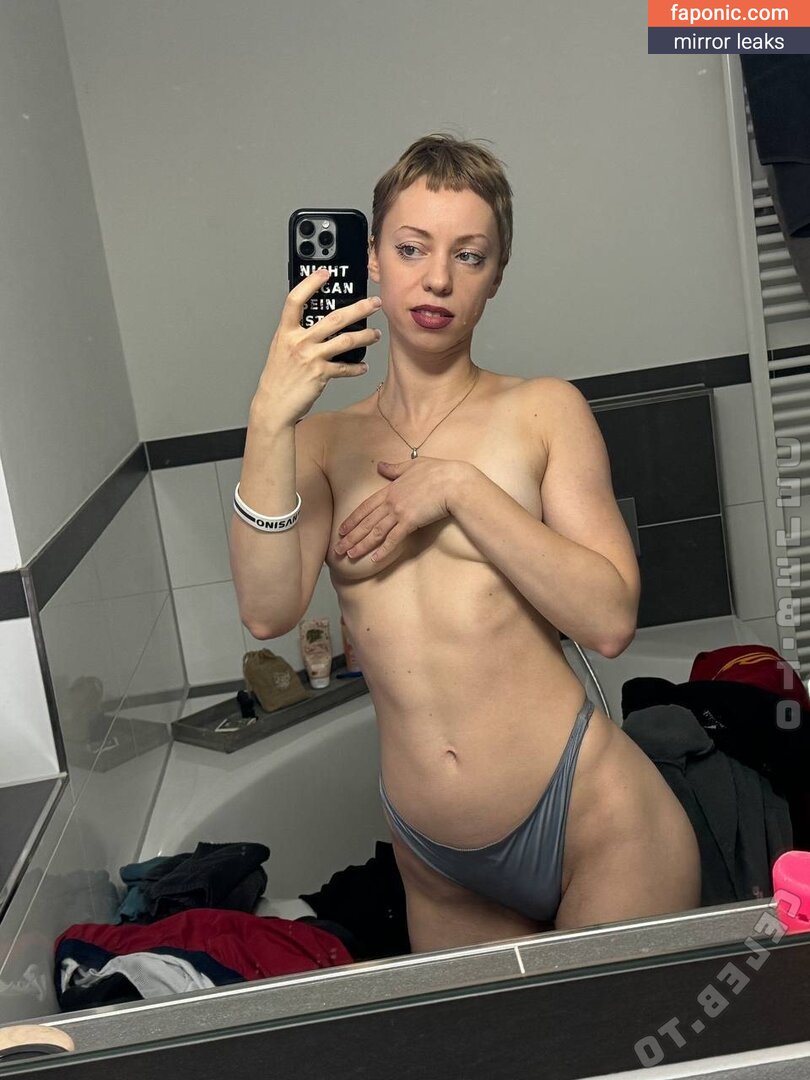 Die Militante Veganerin, Die Wilde Veganerin, diewildeveganerin Nøgen Læk OnlyFans Foto #208