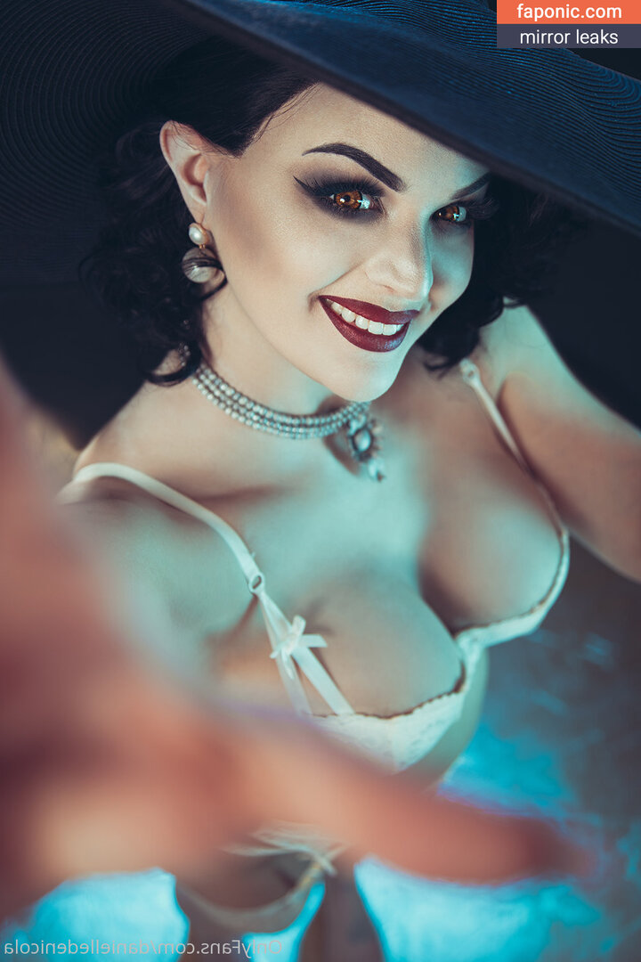 Danielle Denicola, danielledenicola, danielledenicolaofficial, danielledenicolavip, daniellednicola, https: Nøgen Læk OnlyFans/Patreon Foto #73