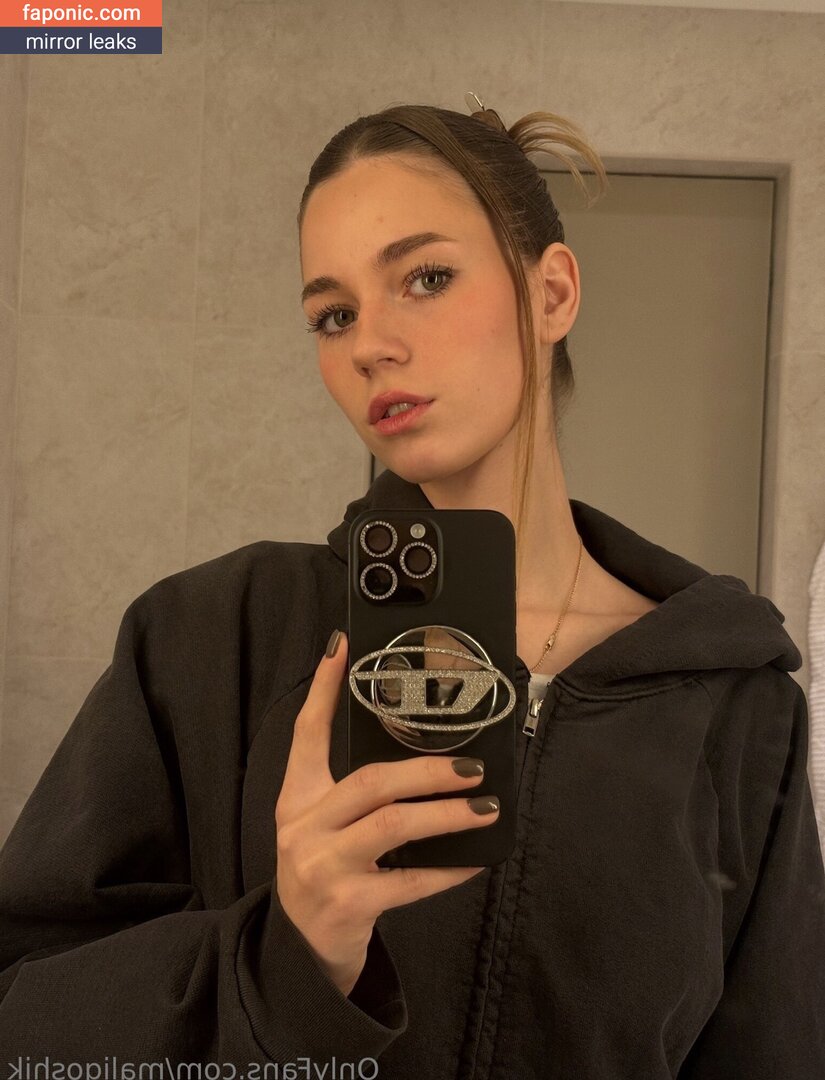 Anna Malyg0n, mmollyyy.ann Nøgen Læk  Foto #333