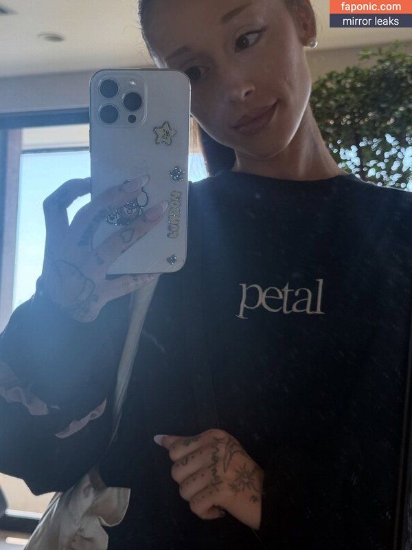 Ariana Grande, arianagrande, biancasotelo14 Nøgen Læk OnlyFans Foto #194