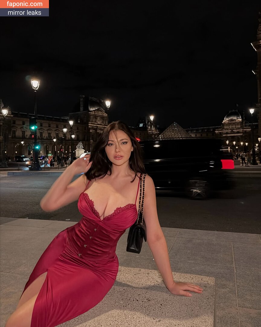 andreeamaresof, andreeamaresof_fanpage2022, blackwidof Nøgen Læk OnlyFans Foto #5