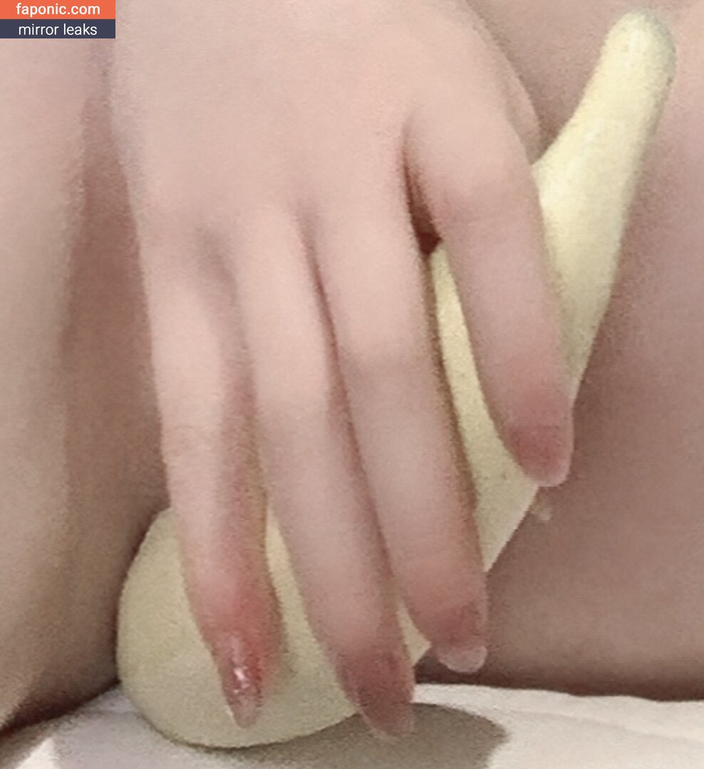 Evawishx, Evawxsh, hanxiao_ss, imeva Nøgen Læk OnlyFans Foto #50