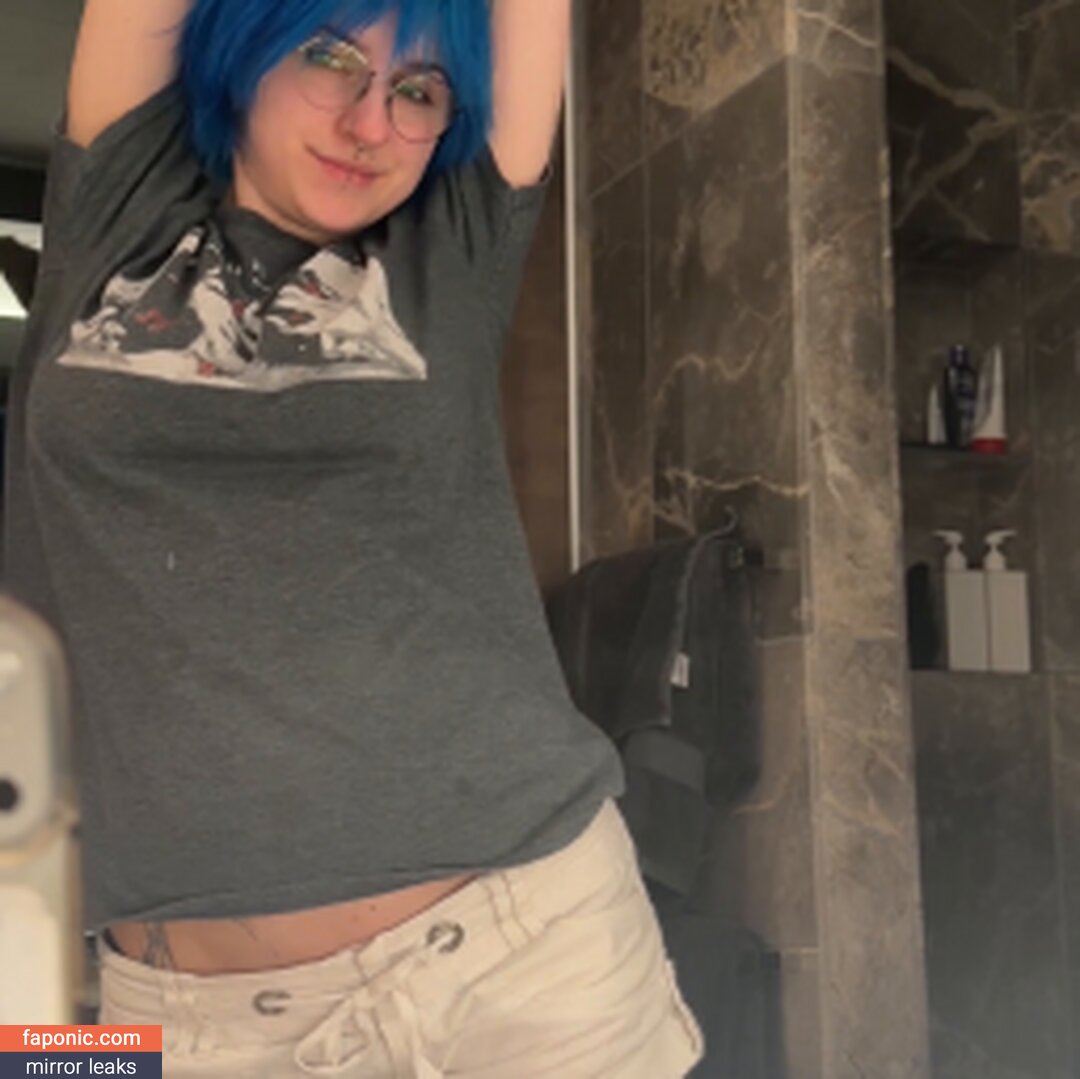 Lyra Crow, lyracr0w0 Nøgen Læk OnlyFans Foto #314