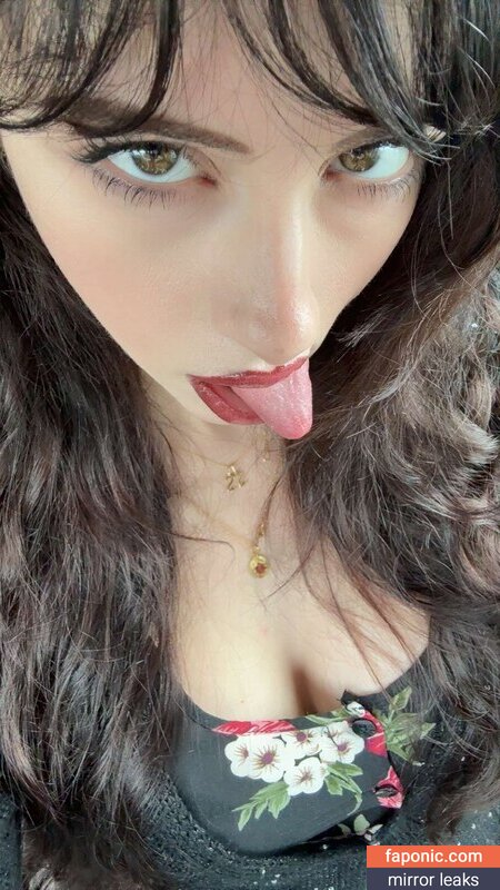 LITTLELIV, Liv Littlelivbug, littlelivbug Nøgen Læk OnlyFans Foto #9