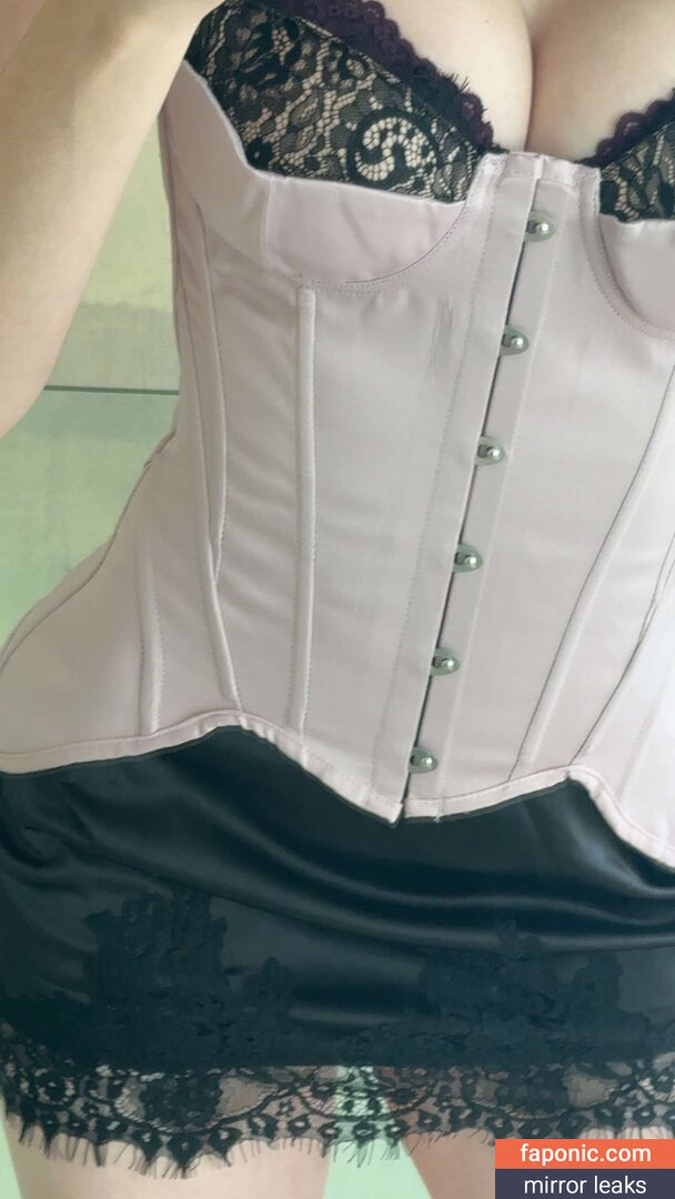 LITTLELIV, Liv Littlelivbug, littlelivbug Nøgen Læk OnlyFans Foto #29