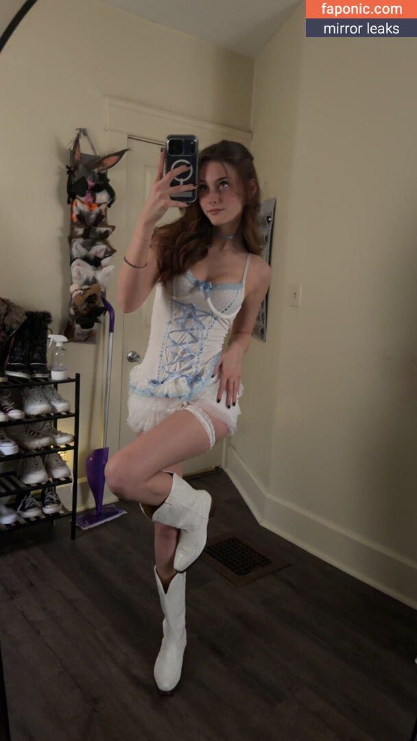 Soggyalien22, https:, soggyalien Nøgen Læk OnlyFans/Patreon Foto #125