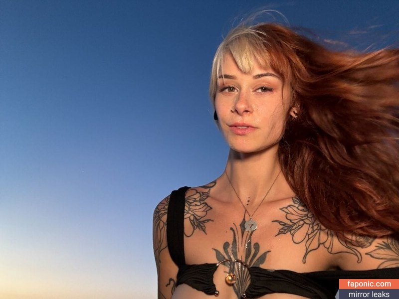 SallyDinosaur, SallyDinosaurYT, creator, https:, sally-dinosaur, sallydinosaur_, sallynaughtydinosaur Nøgen Læk OnlyFans Foto #159