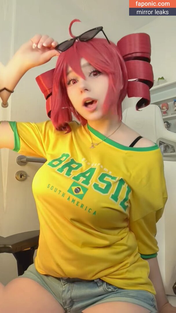 Upminaa, https: Nøgen Læk  Foto #253