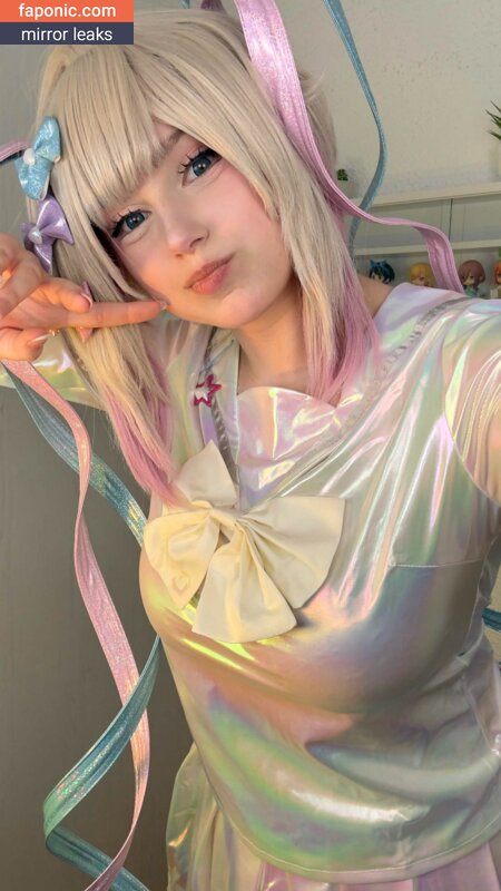 Upminaa, https: Nøgen Læk  Foto #278