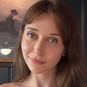 Angelica Trae