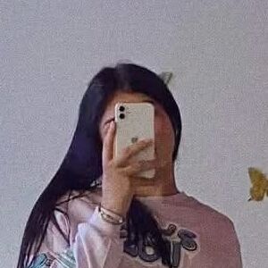Carolinegranada1