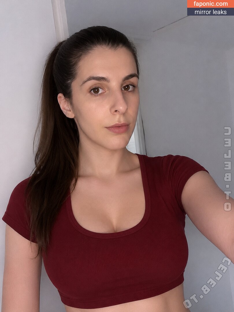 Chloe Tzuqiknee