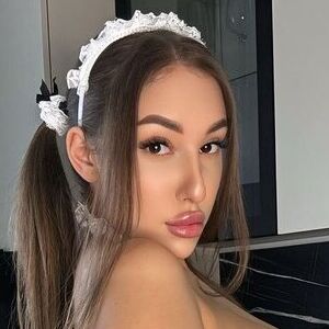 frauu_eva