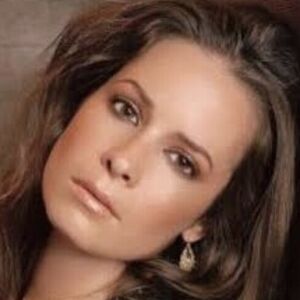 Holly Marie Combs