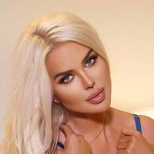 Julia Nicole Wolf