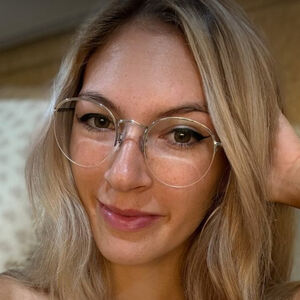 LuckyLucy18