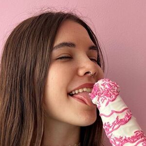 milena_mur