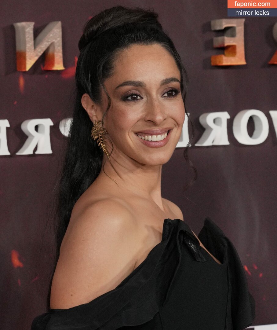 Oona Chaplin, https:, oonacc Nøgen Læk  Foto #5