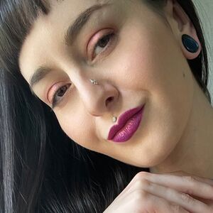 queenavaline