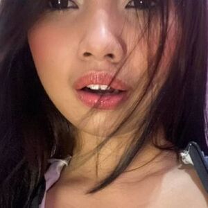 Rhioenna Lim